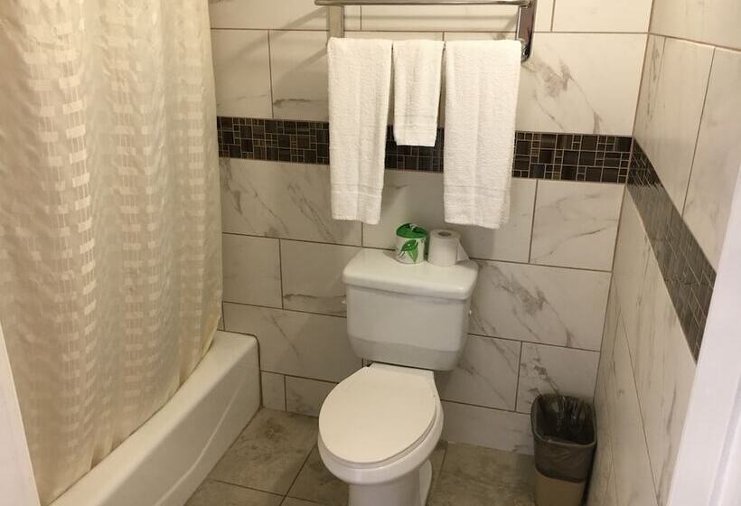 مُتل Travelodge By Wyndham Harbor City