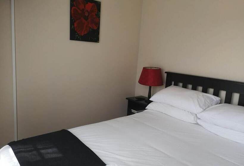 پانسیون Nahoon Mouth Guest House