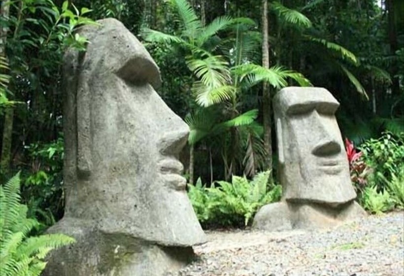 Rainforest Hideaway