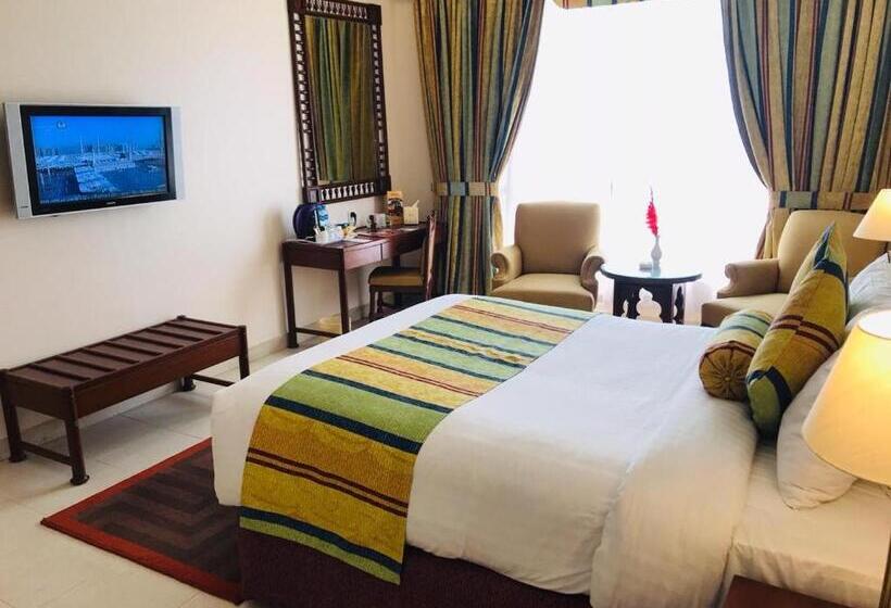 هتل Beach Luxury