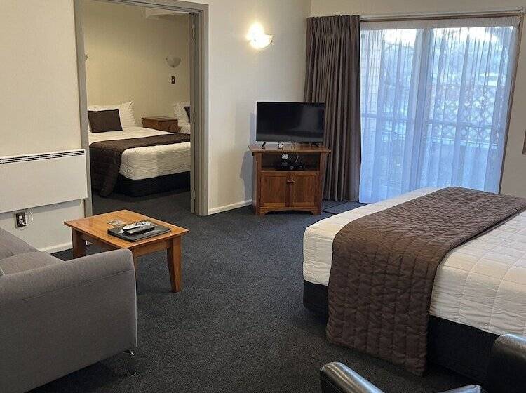 هتل Parklands Motor Lodge Timaru