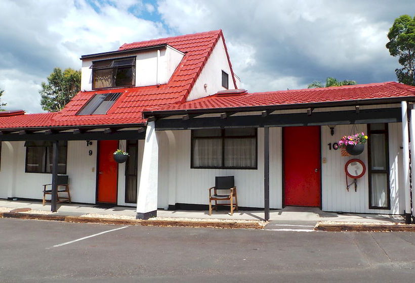 Papakura Motor Lodge & Motel