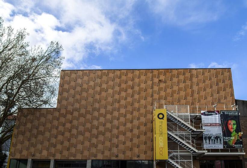 Quest Auckland Serviced Apartments