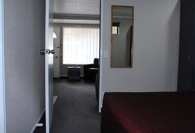 Rose City Motel