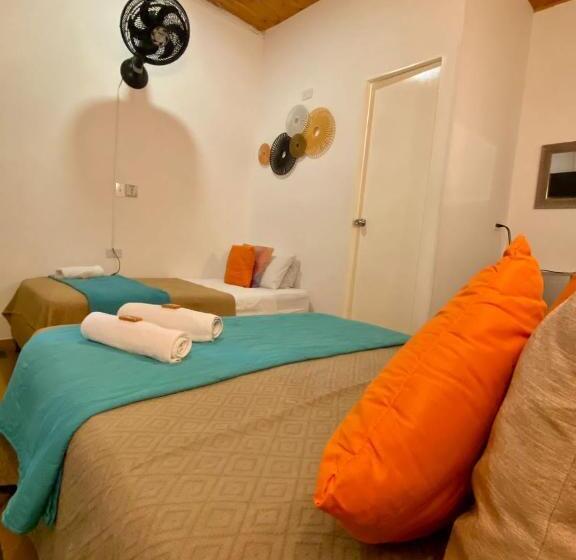 호스텔 Boutique Stay La 10