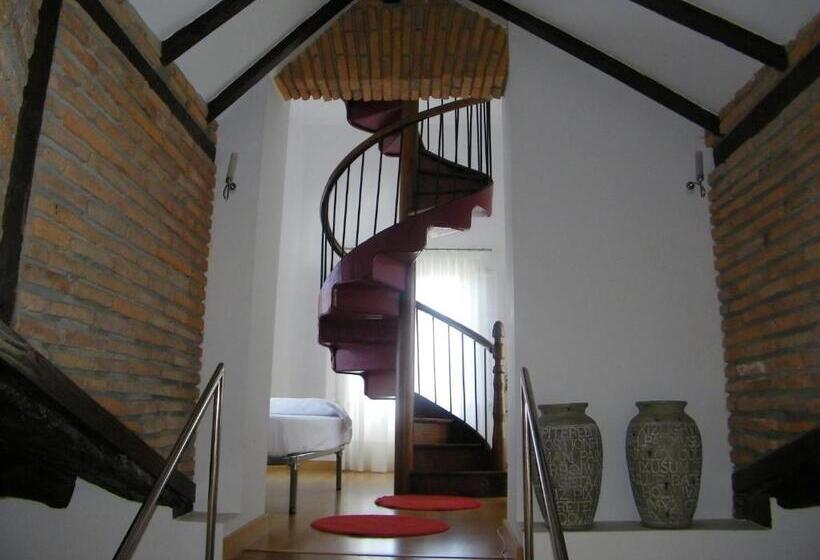 فندق Posada Giraldilla