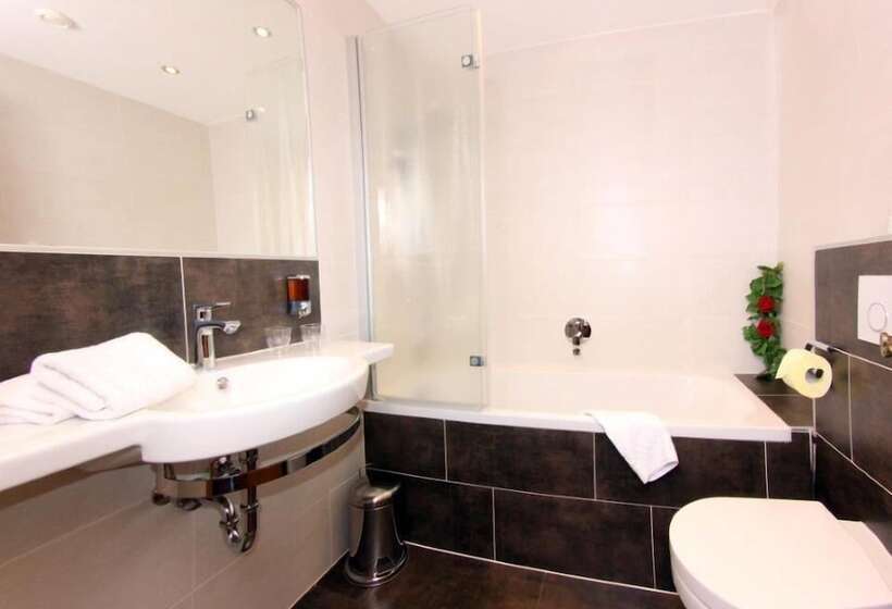 هتل Appartement Similaun