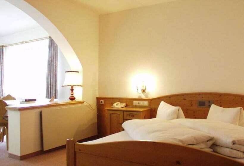 هتل Appartement Similaun