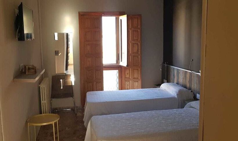 فندق Atalaya