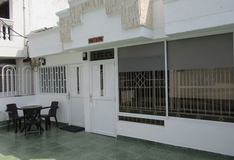 هتل Ayenda Casa Paraiso 1327