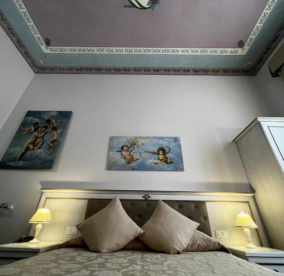 هتل Genova Liberty