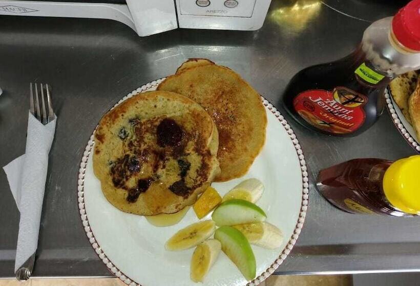 هتل Los Andes Hostel