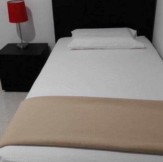 هتل Macal Plaza
