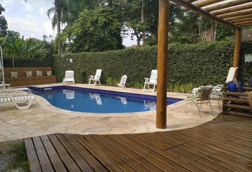 هتل Mares De Camburizinho