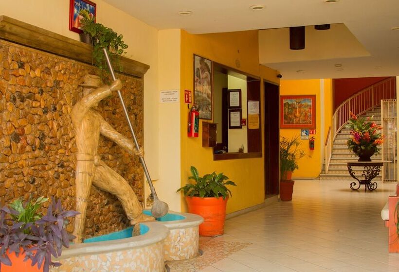 هتل Plaza Jardin