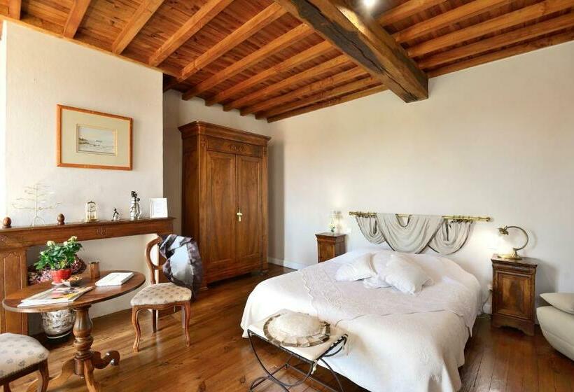 פנסיון La Maison D Anaïs