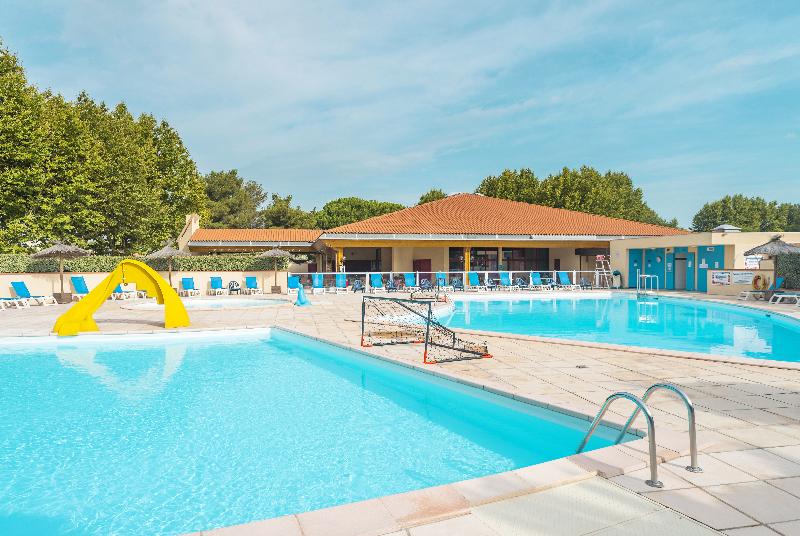 هتل Azureva Saint Cyprien
