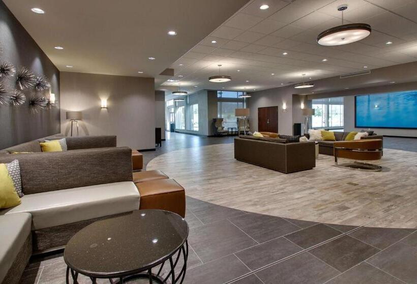 Drury Plaza Hotel Cape Girardeau Conference Center
