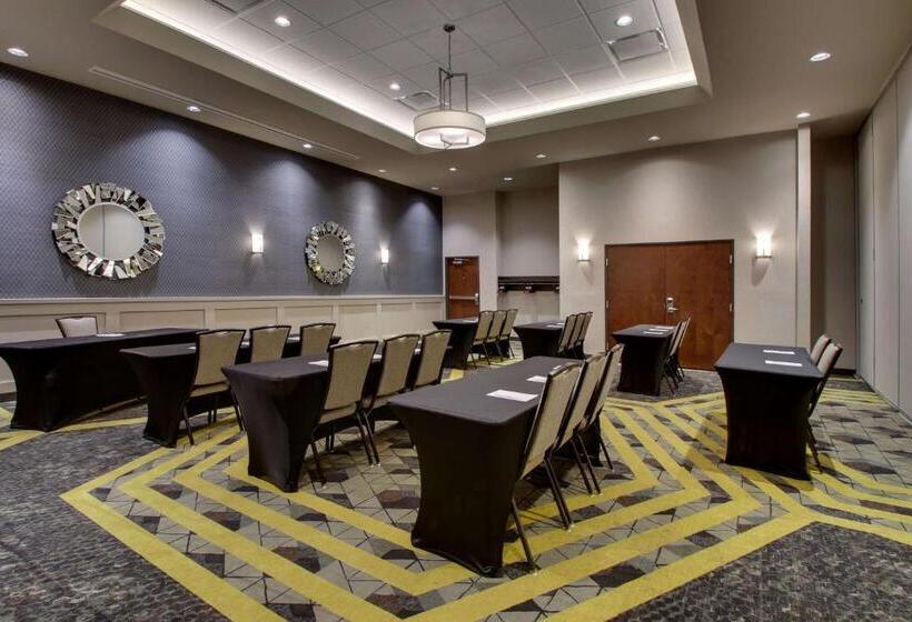 Drury Plaza Hotel Cape Girardeau Conference Center