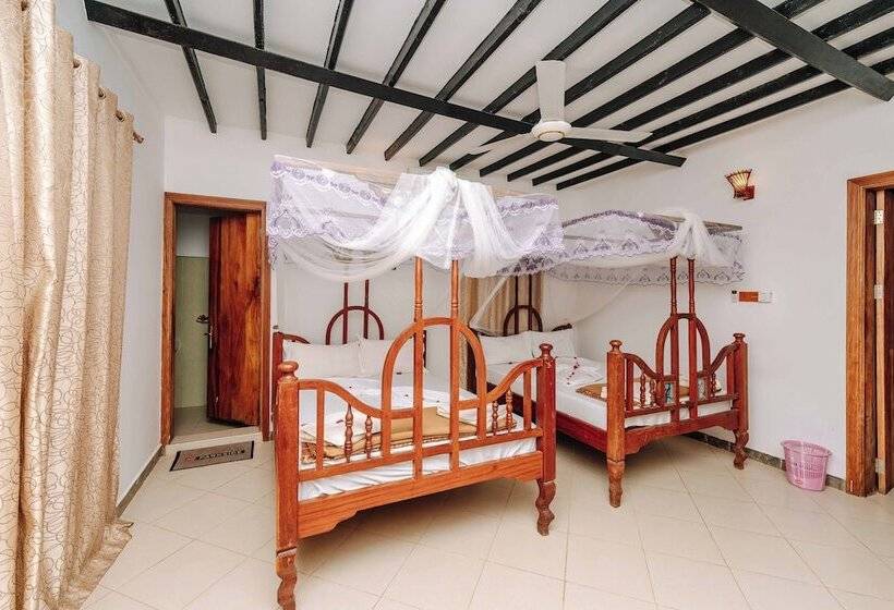 בית מלון כפרי Ifa Beach Resort
