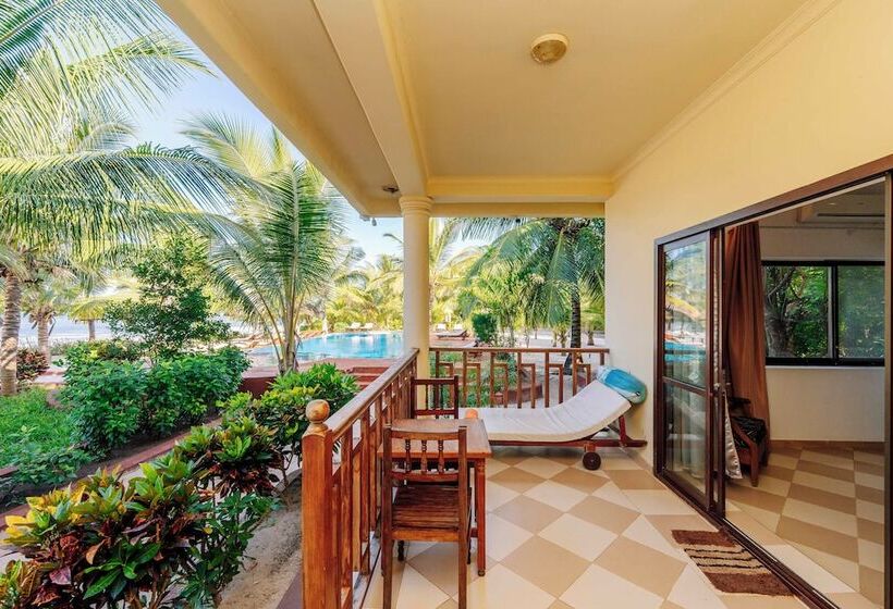 בית מלון כפרי Ifa Beach Resort