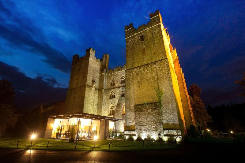 هتل Langley Castle