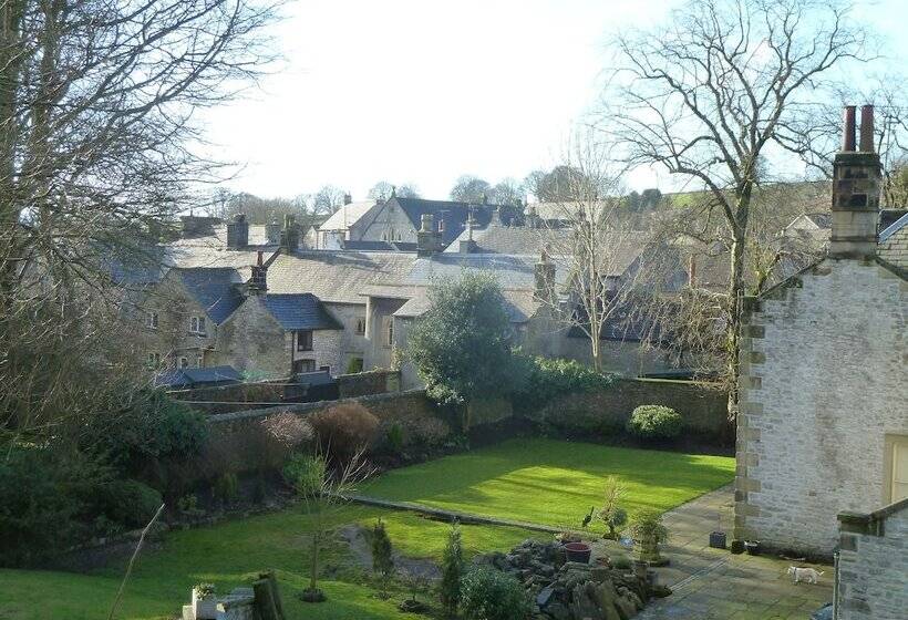 The Old Vicarage B&b