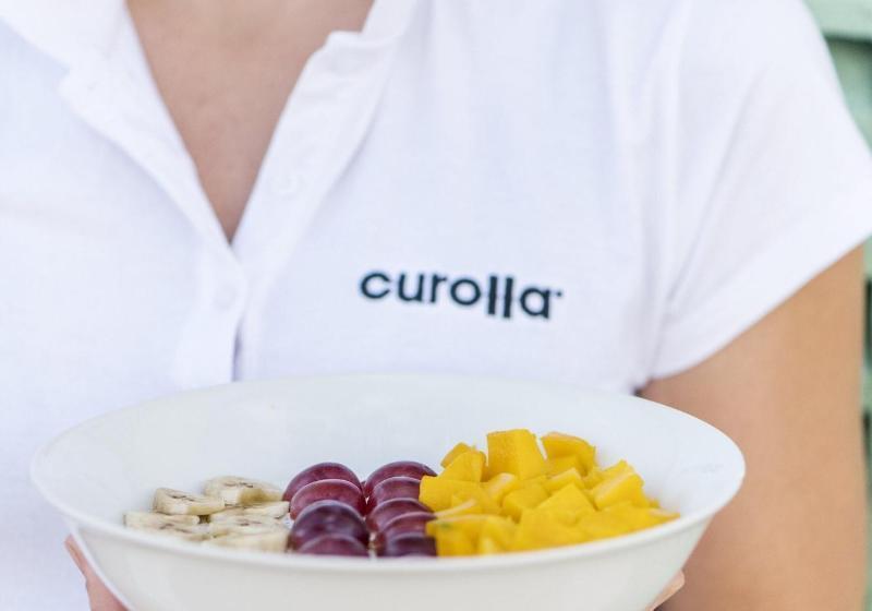 تختخواب و صبحانه Curolla Petit