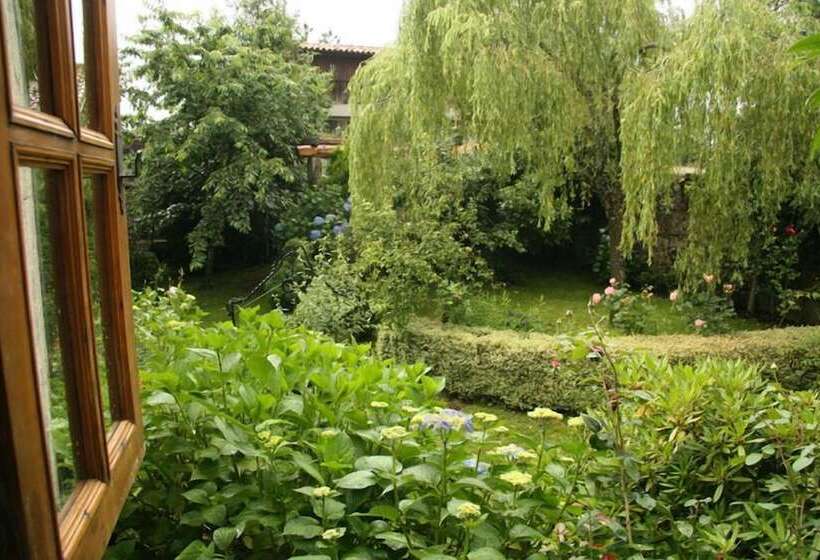 مبيت وإفطار Pazo De Turbisquedo