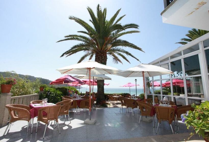 تختخواب و صبحانه Playa De Estorde
