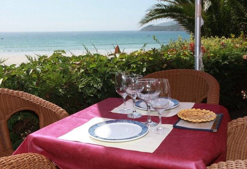 تختخواب و صبحانه Playa De Estorde