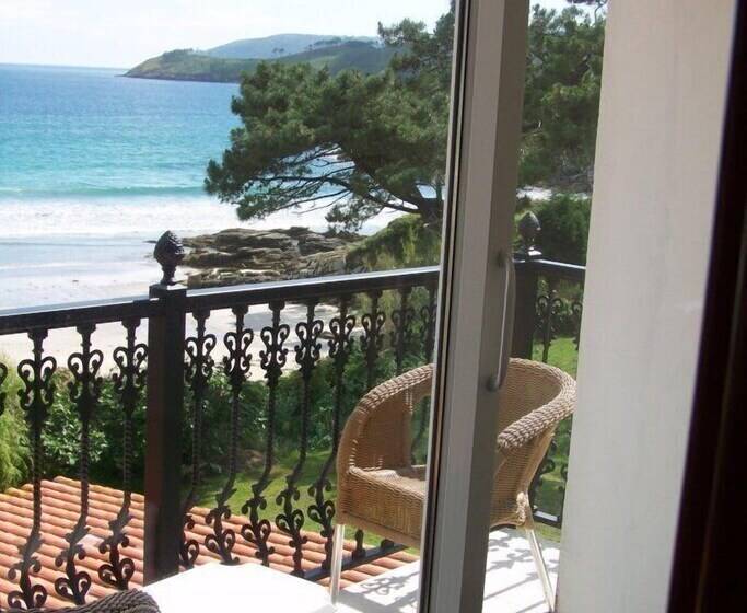 تختخواب و صبحانه Playa De Estorde