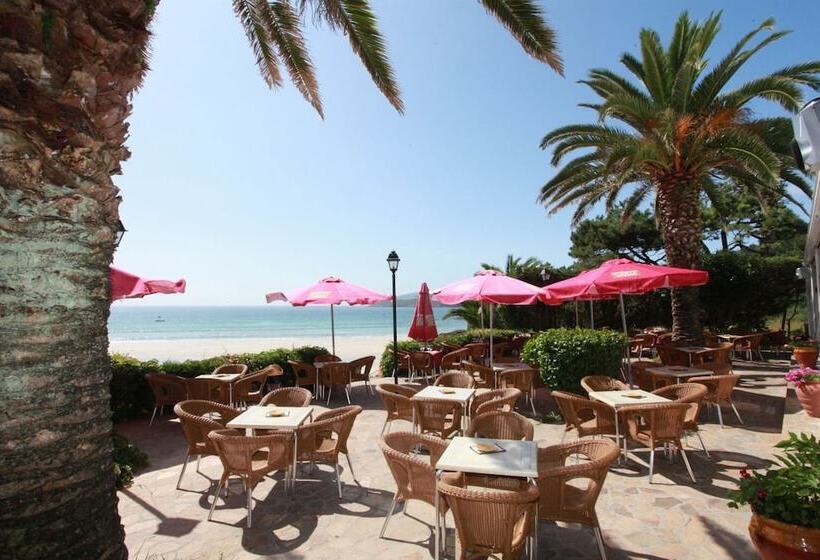 تختخواب و صبحانه Playa De Estorde