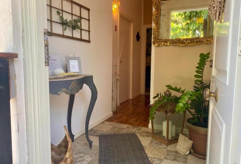 تختخواب و صبحانه Casa Doramas Vv
