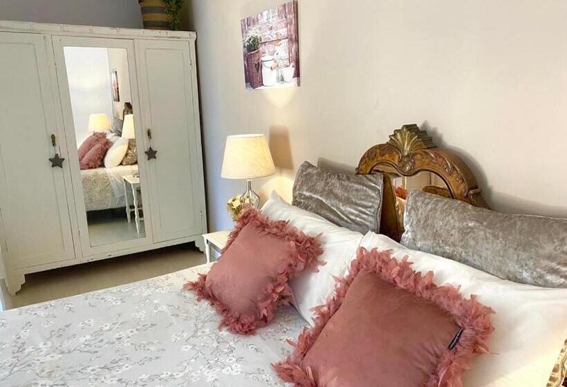 تختخواب و صبحانه Casa Doramas Vv