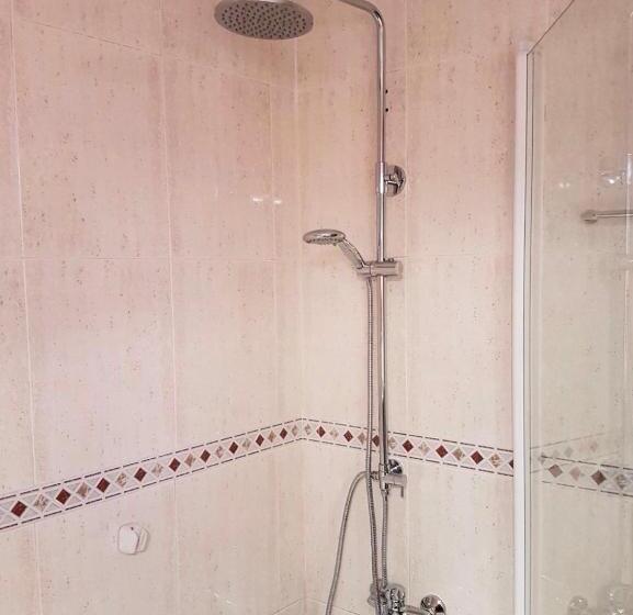Hostal La Toba