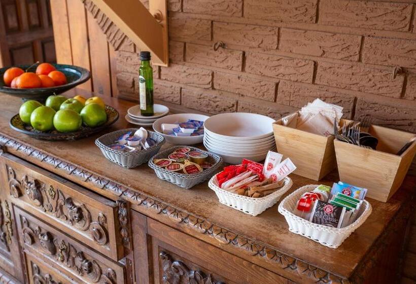 Hostel La Pedriza