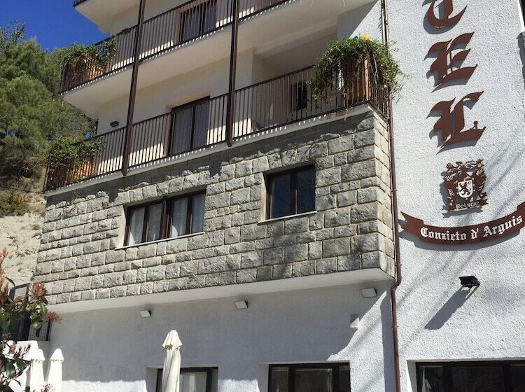 فندق El Capricho De Arguis