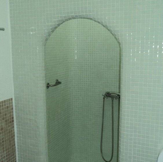 هتل La Cartuja De Cazalla
