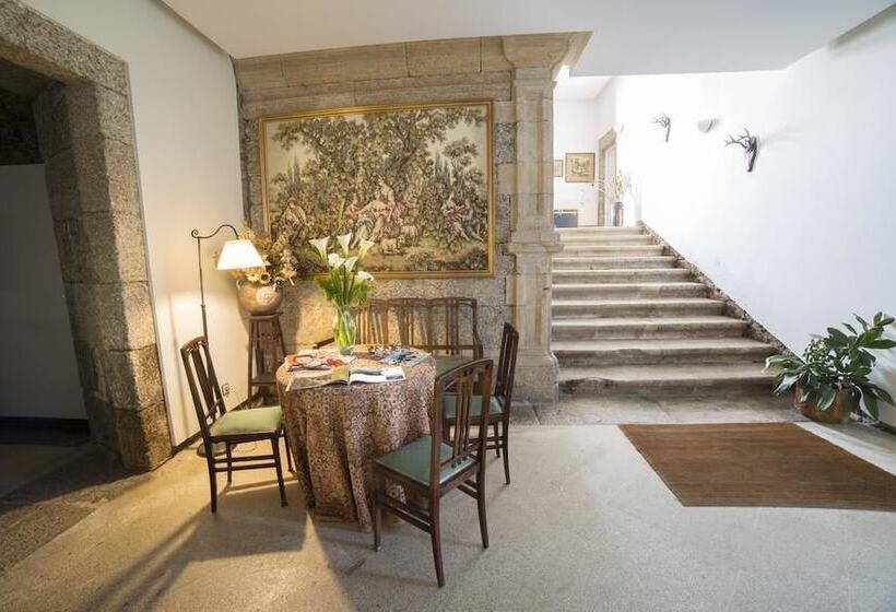 هتل Pazo De Sedor
