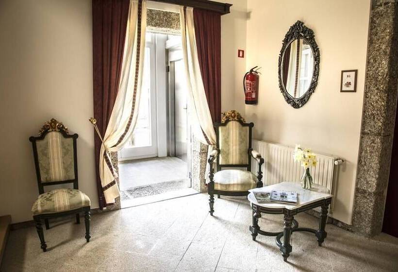 هتل Pazo De Sedor