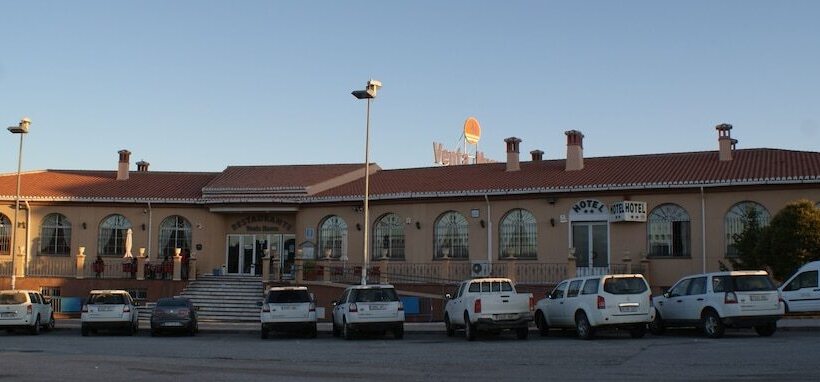 هتل Restaurante Venta Nueva