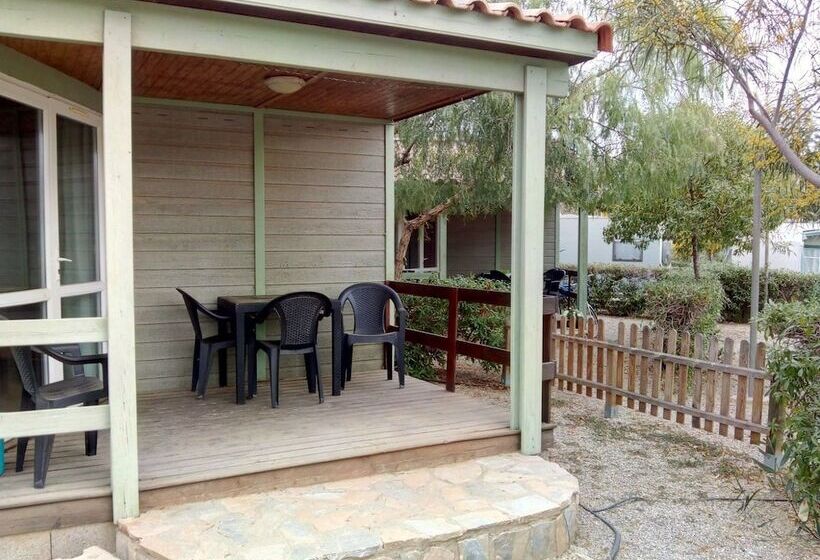 هتل Taiga Almeria Playa