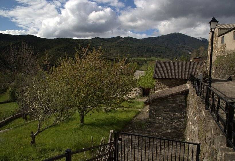 هتل Valle De Aísa