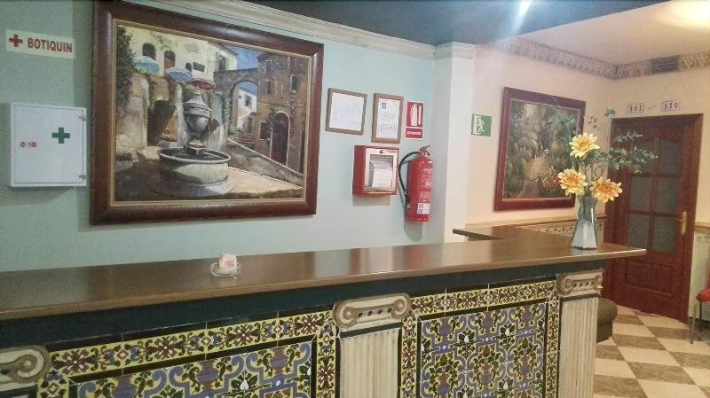 پانسیون Restaurante Montserrat