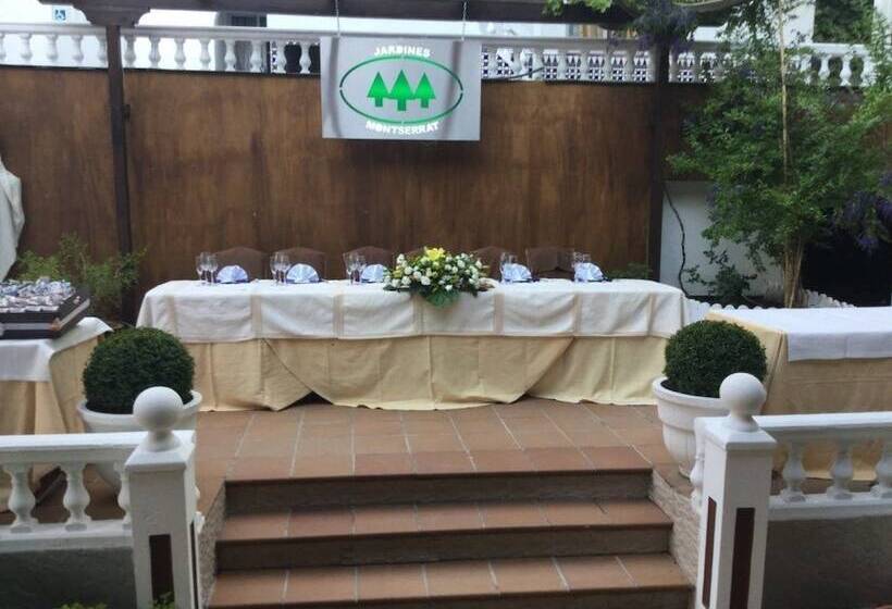 پانسیون Restaurante Montserrat
