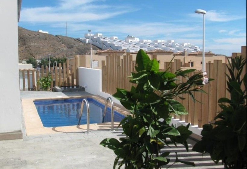 Villas El Aceitun