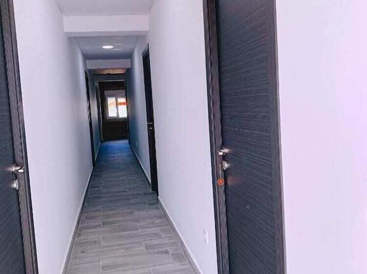 הוסטל El Castillo