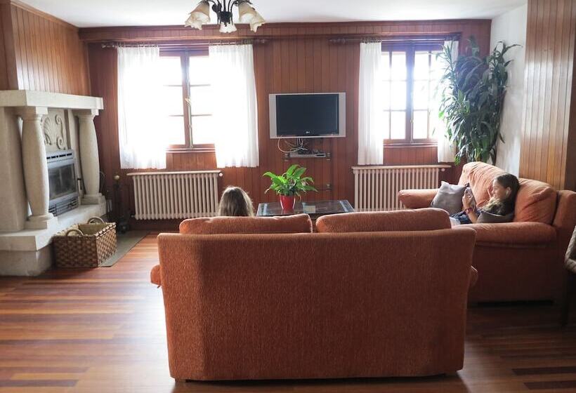 هاستل Hostal Boavista