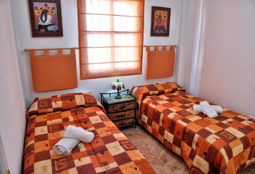 Wonderstays Chalet El Naranjo